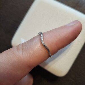 Elegant Silver Wave Ring